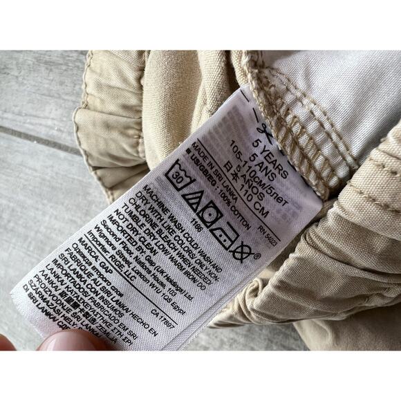 Baby Gap Toddler Boys Shorts Khaki Tan Beige Casual Summer Pull On Elastic 5T - Picture 4 of 8